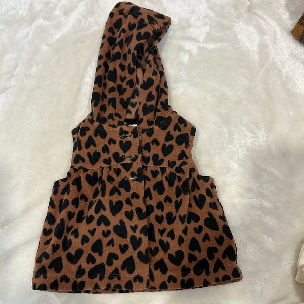 babygirl vest🤎